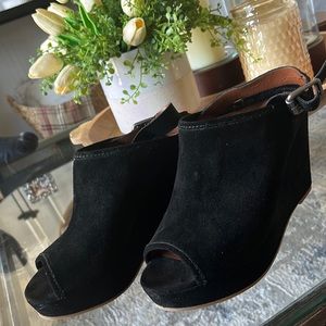 Lucky Brand bootie heels